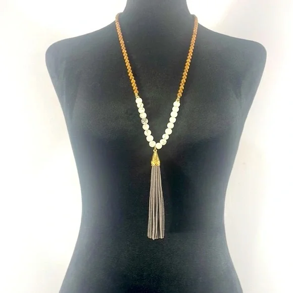 BCBG Long Tassel White,Grey Howlite & Wood, Necklace,Gold,Grey Suede Tassel,Boho - Picture 1 of 8